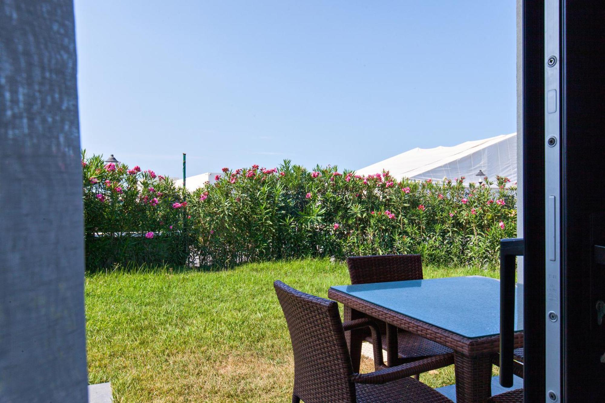 Sea Breeze Resort Nardaran Eksteriør billede